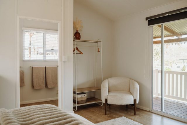 Gorgeous Gala Bedroom Luggage