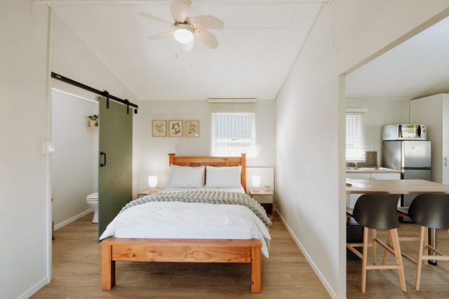 Granny Smith Bedroom